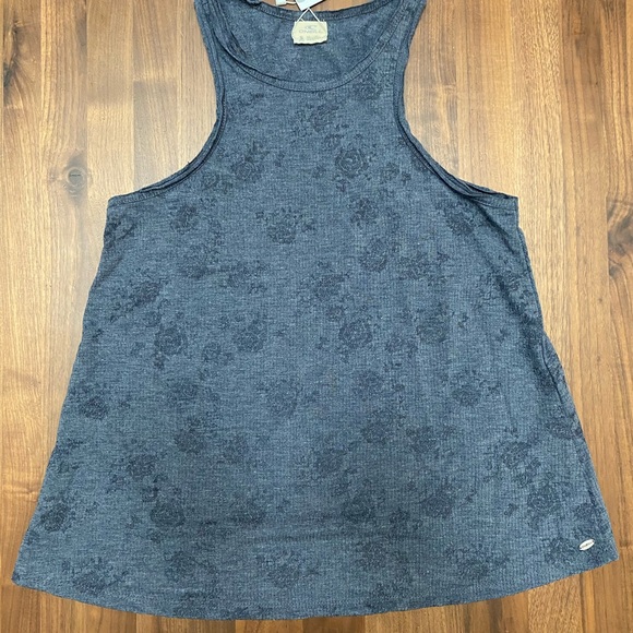 O’NEILL Women’s Top *NWT* - Picture 2 of 5